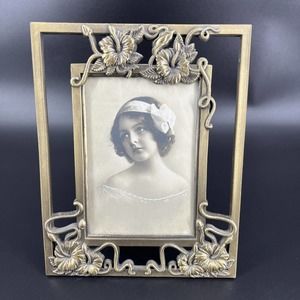 Vintage The Weston Gallery Photo Gold Color Frame Flowers & Vintage Photo Woman